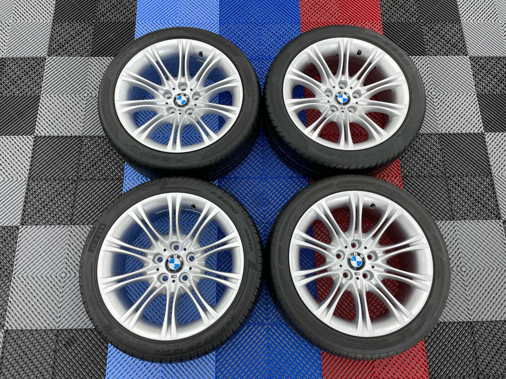 USED 18  GENUINE BMW STYLE 135 E60 M SPORT MV2 ALLOY WHEELS  FULLY REFURBED INC NON RUNFLAT TYRES